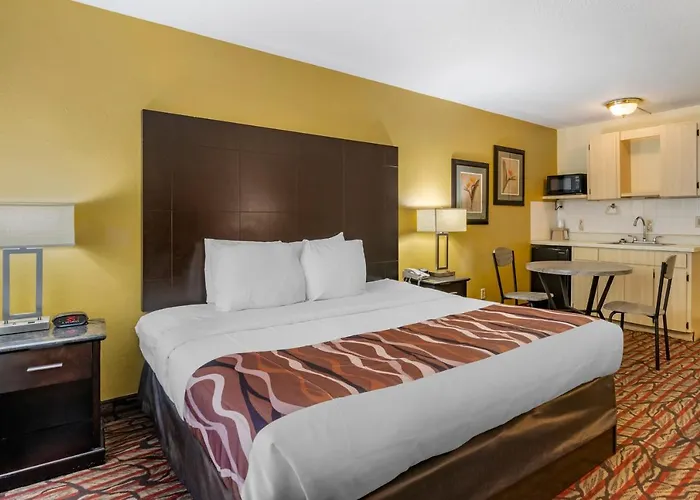 Rodeway Inn Central Clearwater Beach