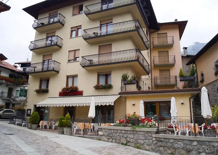 Hotel Americana Serina 