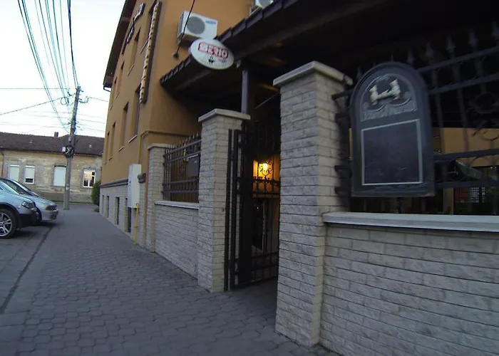Hotel Iris