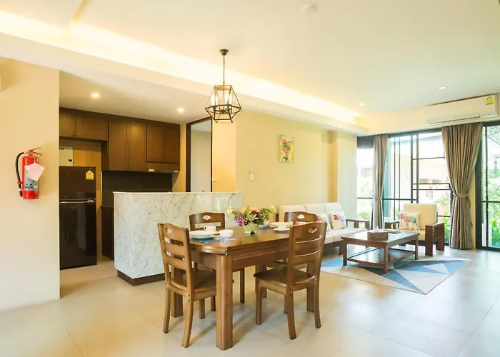Cozy Time Villa Hotel