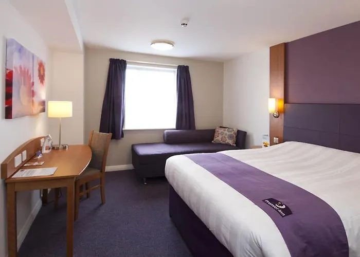 Premier Inn Dover - A20