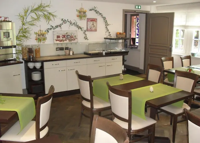 Hotel Du Haut Koenigsbourg- Entre Vignes Et Chateau