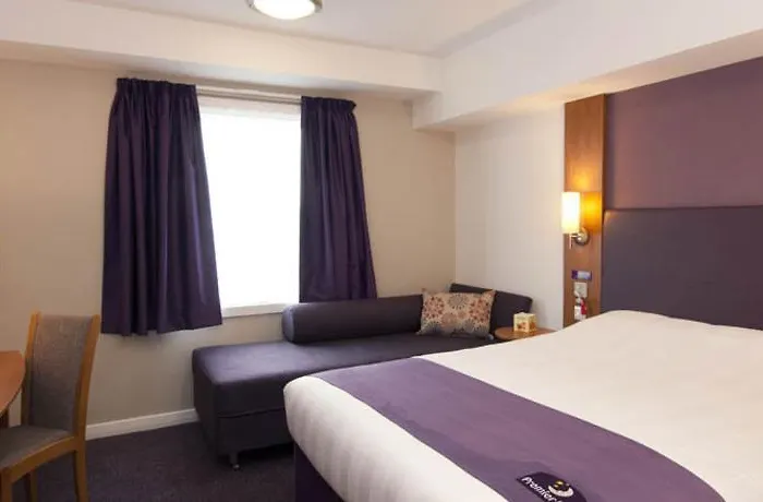 Premier Inn Basildon East Mayne