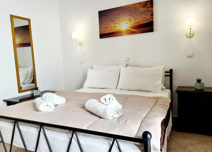 Avra Rooms
