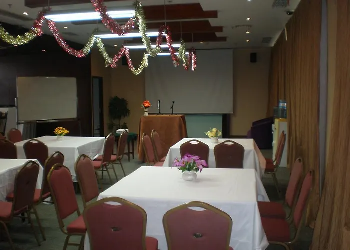 Shanghai Pujiang Expo Apartment Hotel