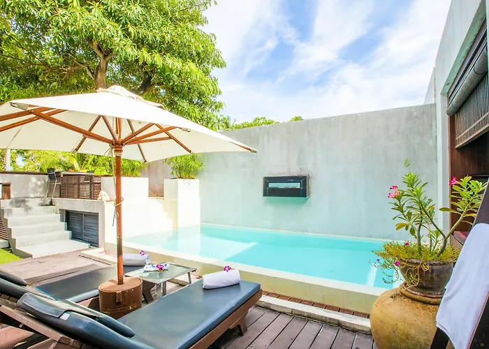 Pao Jin Poon Pool Villa