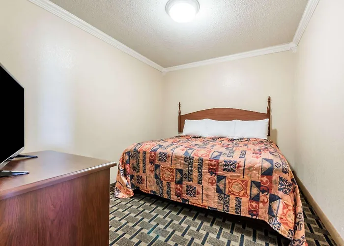 Knights Inn Greenville