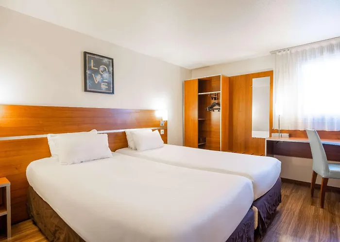 Comfort Hotel Aeroport Lyon St Exupery