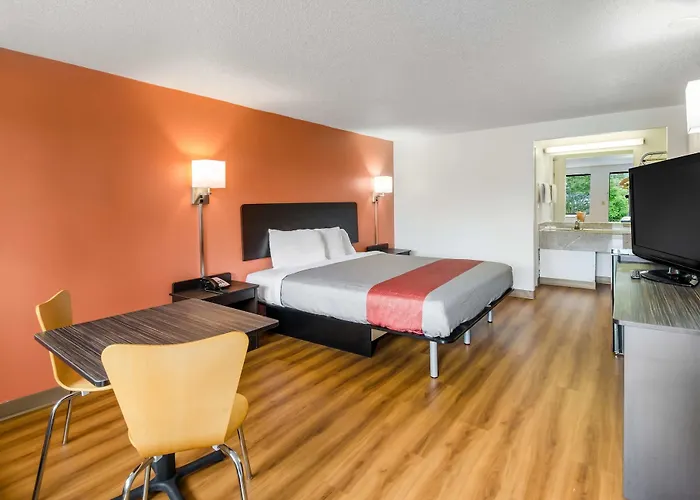 Econo Lodge Salem