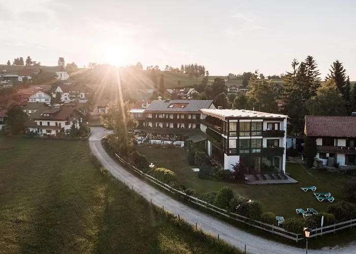 Mittelburg Wellnesshotel