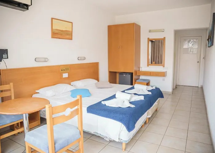 Cornelia Hotel