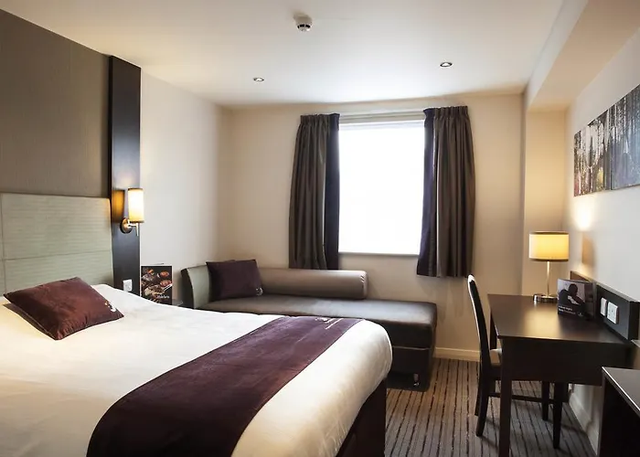 Premier Inn Dover Central - Eastern Ferry Terminal