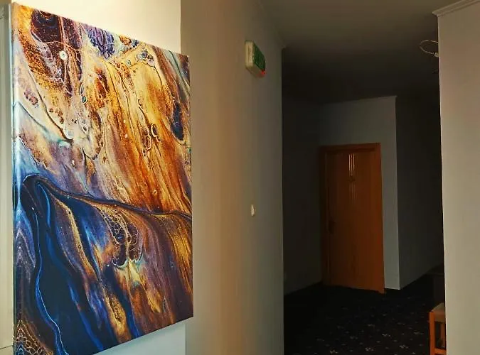 Hotel Duet