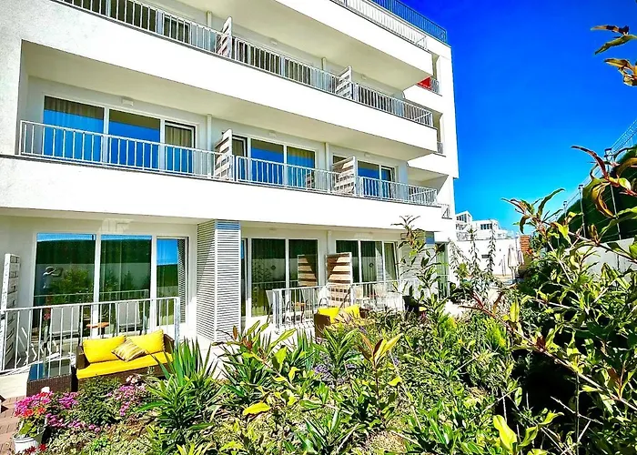 Ji Hotel