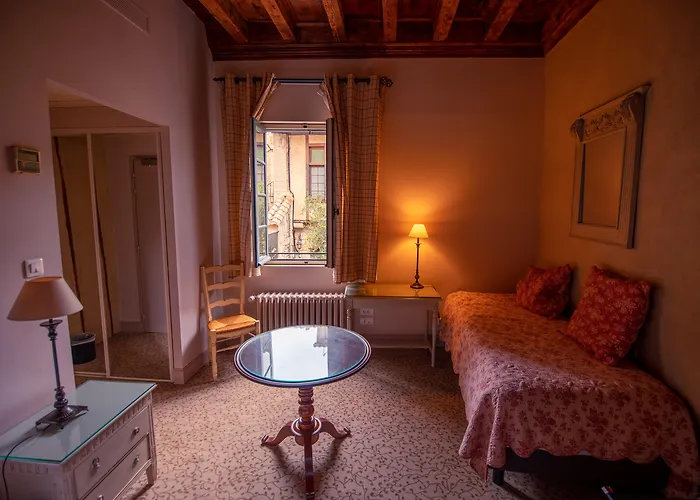 Hotel Le Donjon - Coeur De La Cite Medievale