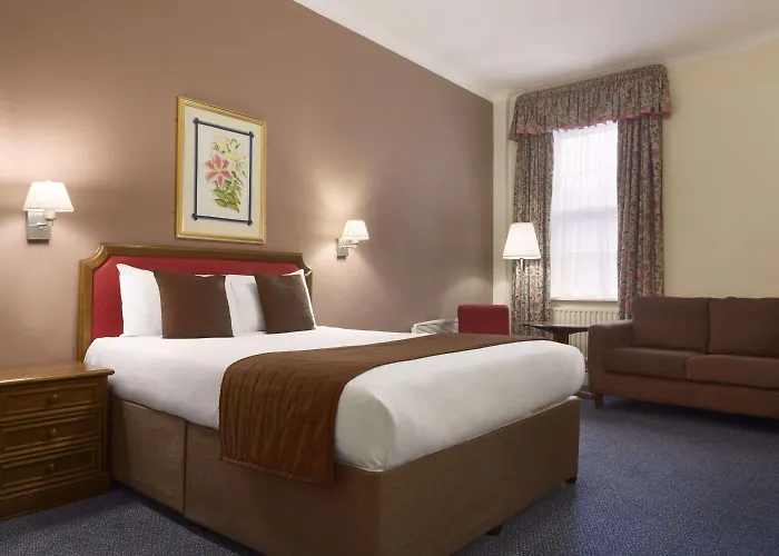 Ramada Crawley-Gatwick