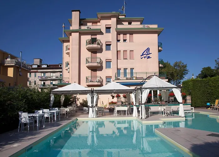 Ute Hotel