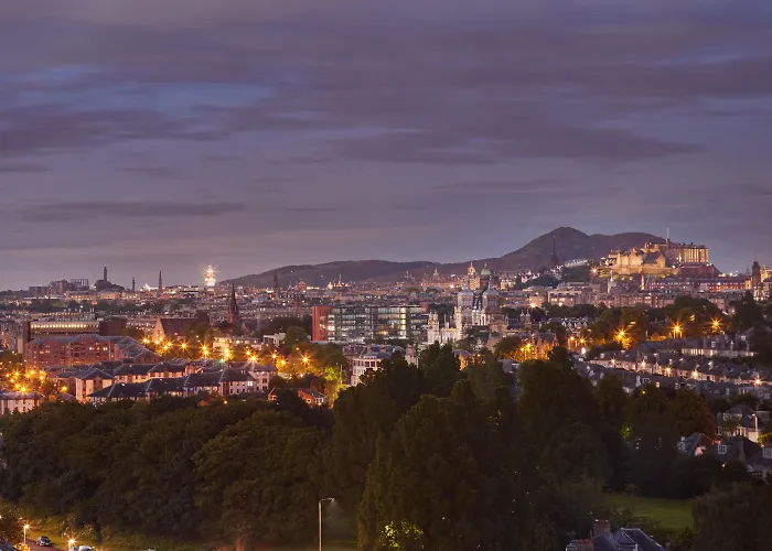 Holiday Inn Express Edinburgh City West By Ihg