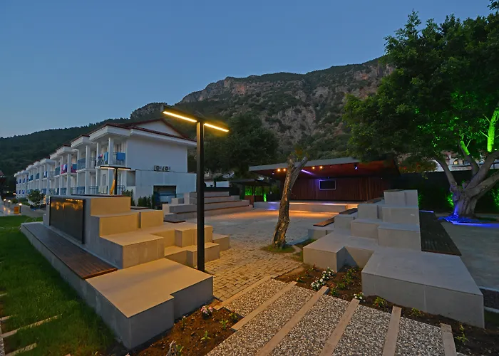 Belcekum Beach Hotel