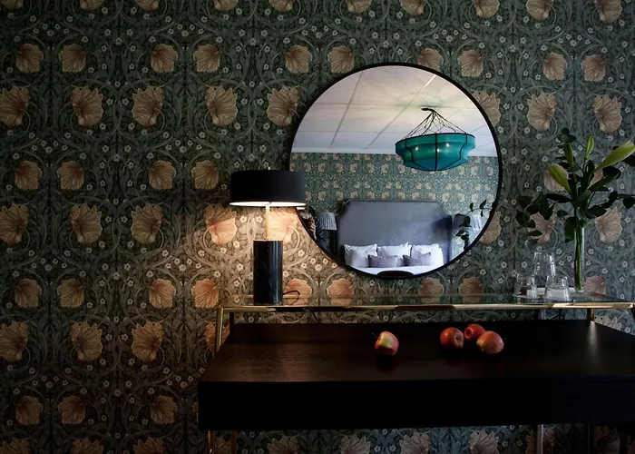 Centric Hotel