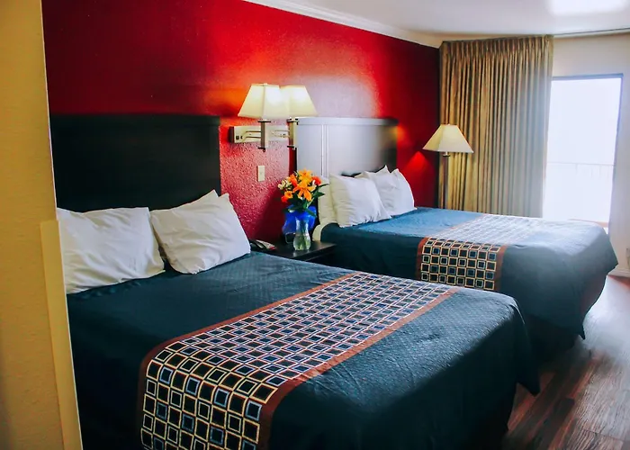 Rodeway Inn & Suites Lake Havasu City