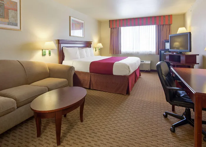 Best Western Quanah Inn & Suites