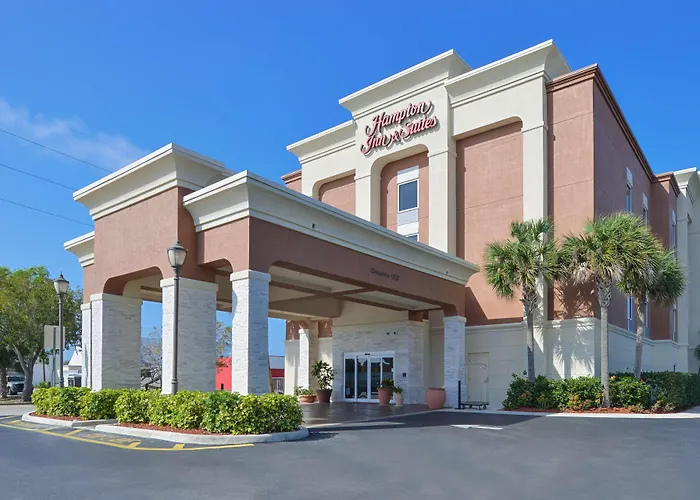 Hampton Inn & Suites Cape Coral / Fort Myers