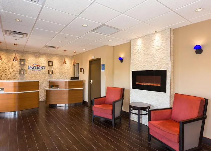 Baymont By Wyndham Bonita Springs