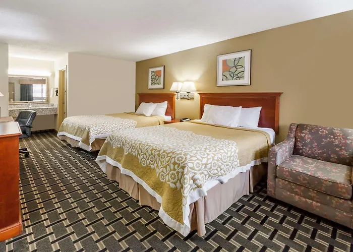 Days Inn By Wyndham Kent - Akron