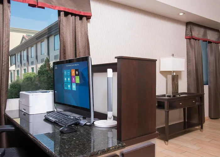 Best Western Dutch Valley Inn