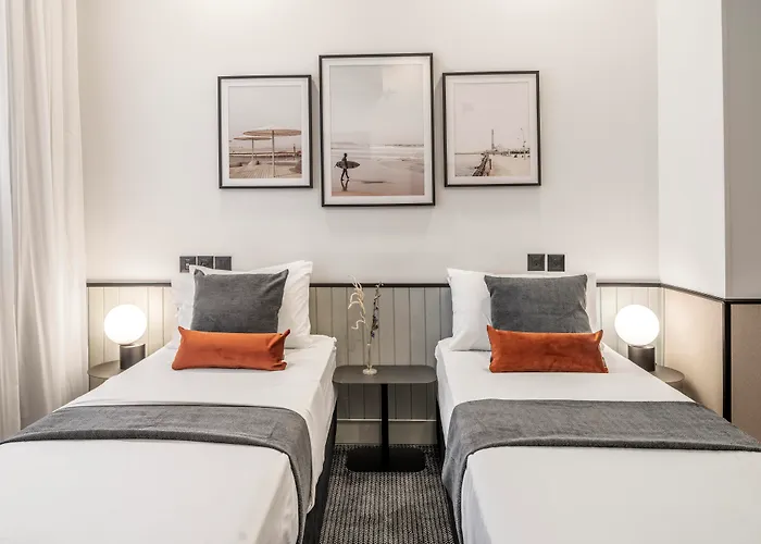 The New Port Hotel Tlv