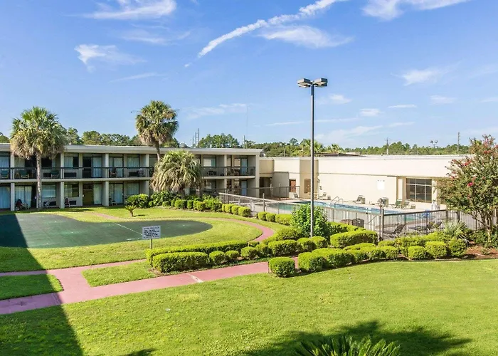 Quality Inn & Suites Waycross