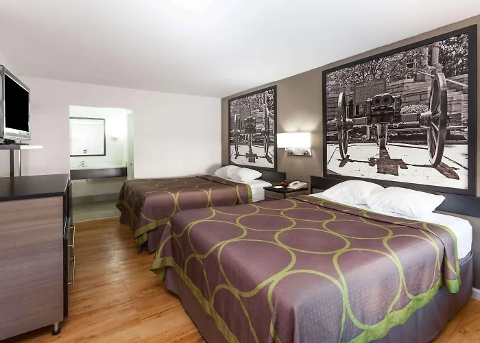 Super 8 By Wyndham Dalton/Convention Center Area