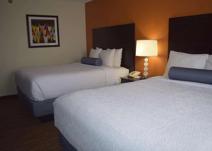 Spark By Hilton Eden Prairie