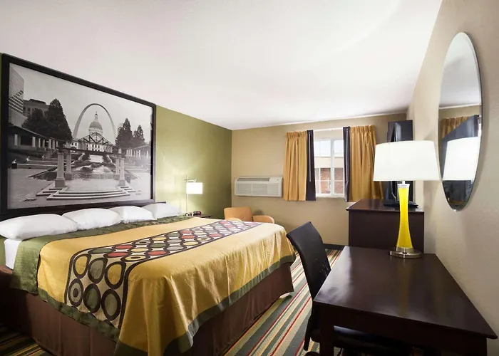 Super 8 By Wyndham Joplin