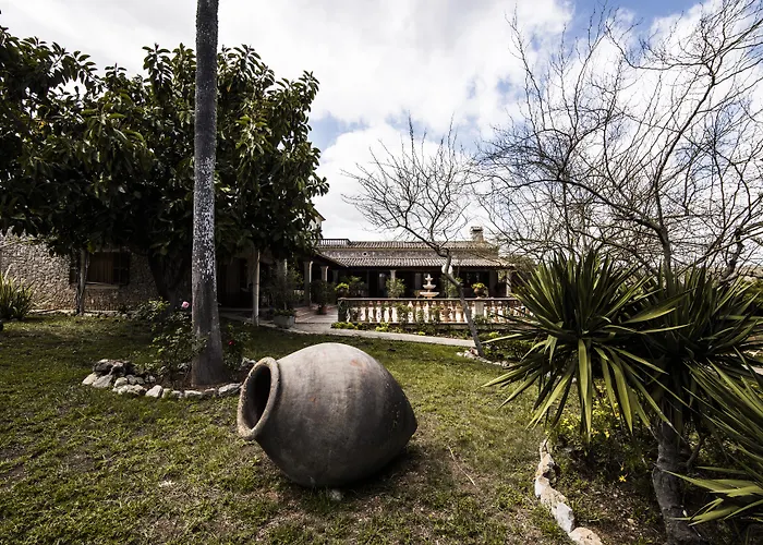 Aumallia Hotel & Spa
