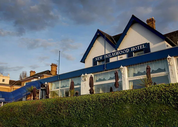 New Holmwood Hotel