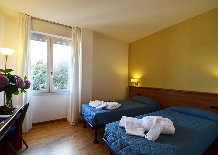 Mistral2 Hotel