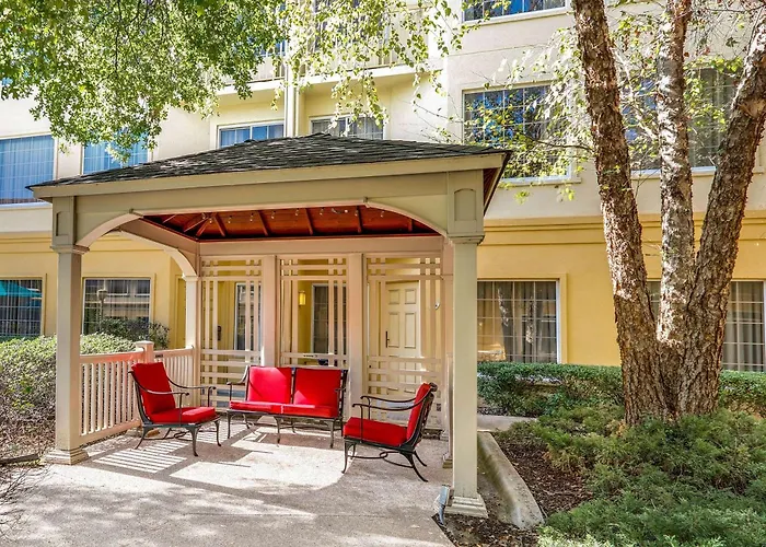 La Quinta By Wyndham Dallas - Addison Galleria
