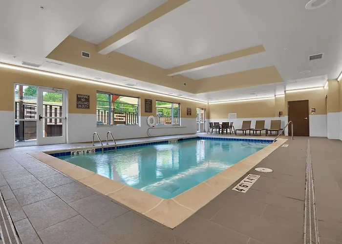 Best Western Plus Fillmore Inn & Suites