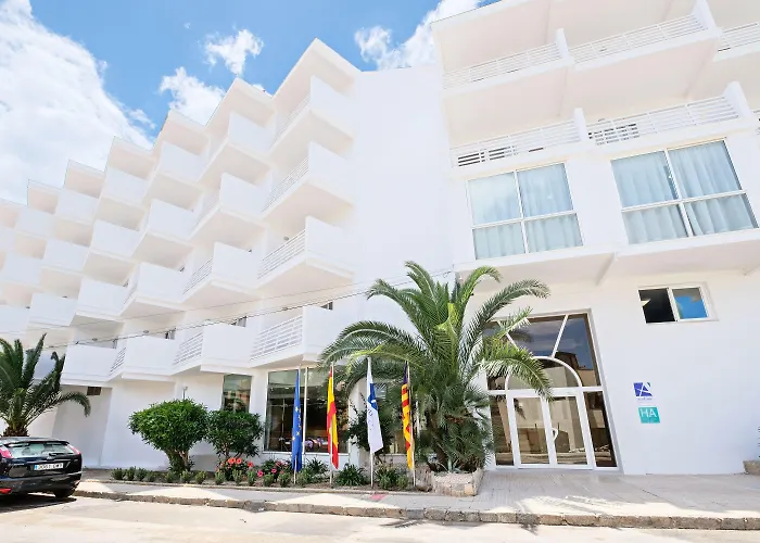 Azuline Hotel Palmanova Garden