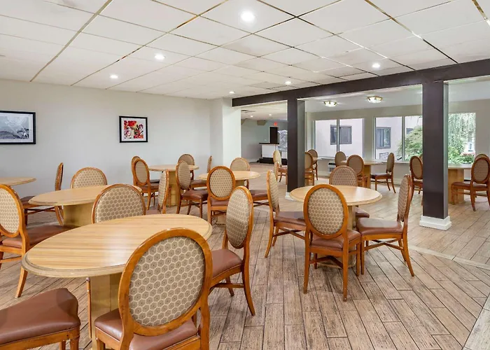 Somerset Lofts