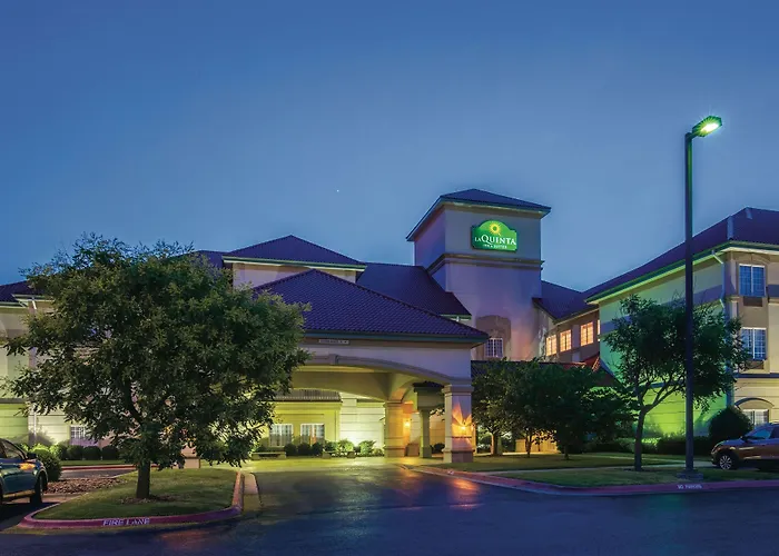 La Quinta By Wyndham Bentonville