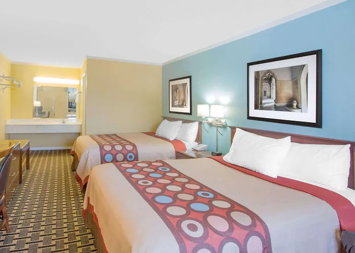 Super 8 By Wyndham Jasper