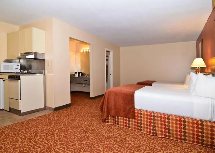 Surestay Hotel By Best Western Zapata