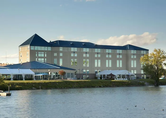 41 Lakefront Hotel, Trademark Collection By Wyndham