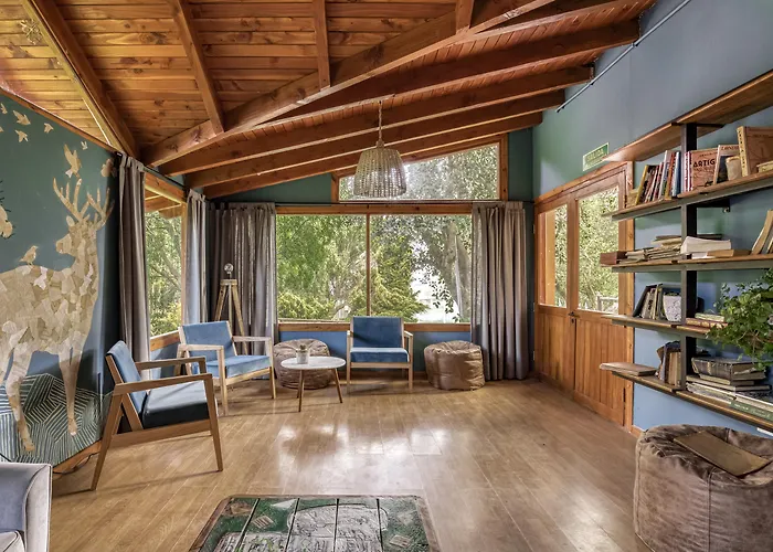 Socialtel Bariloche - Formerly Selina Bariloche