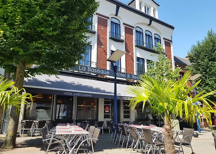 Logis Hotel & Restaurant De La Basilique