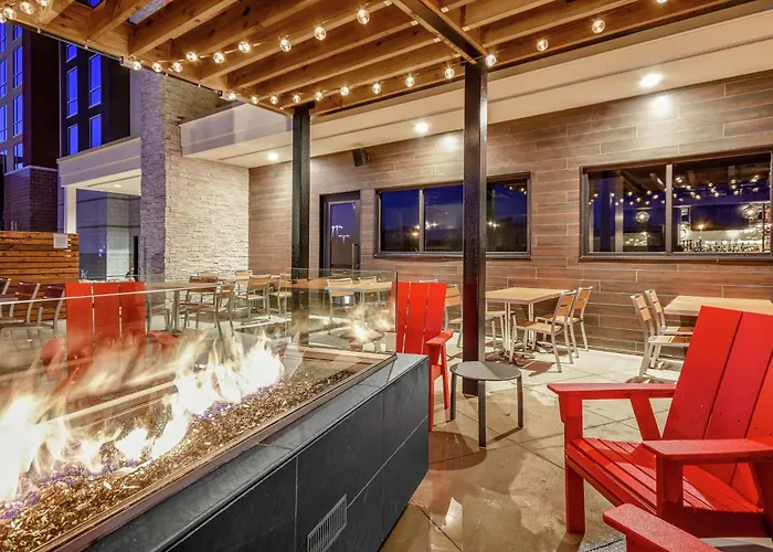 Embassy Suites By Hilton Jonesboro Red Wolf Convention Center