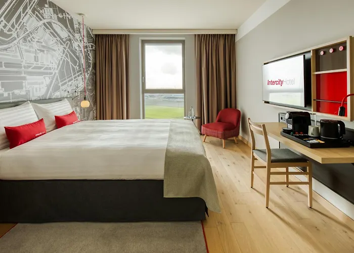 IntercityHotel Amsterdam Airport